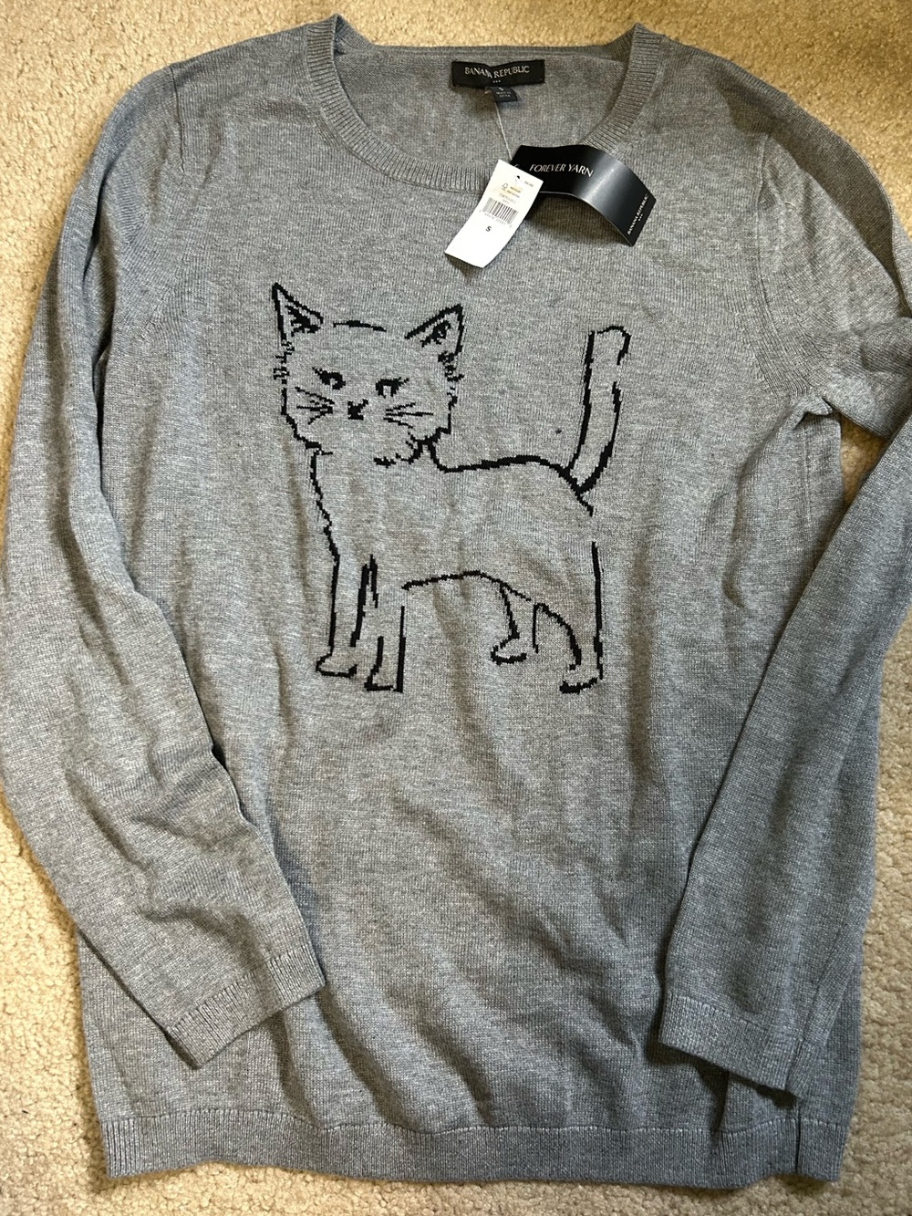 Banana Republic Factory lightweight sweater (small) NWT